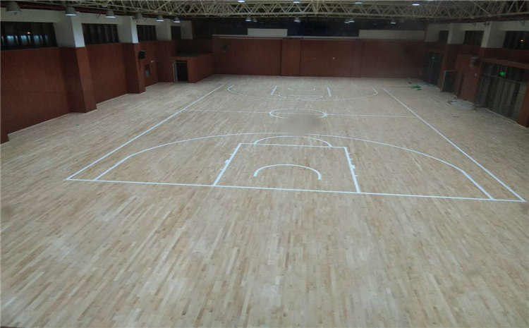 單層龍骨結構風雨操場木地板哪個品牌好？